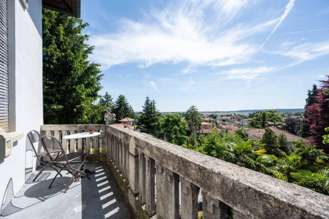 Villa in vendita a Venegono Superiore