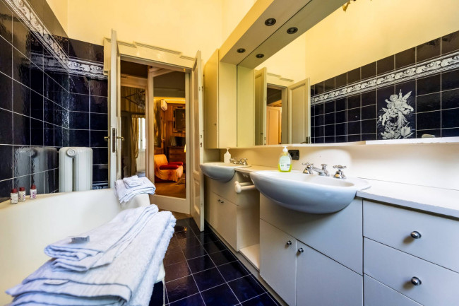 Villa in vendita a Venegono Superiore
