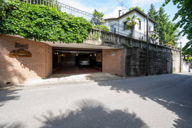 Villa in vendita a Venegono Superiore