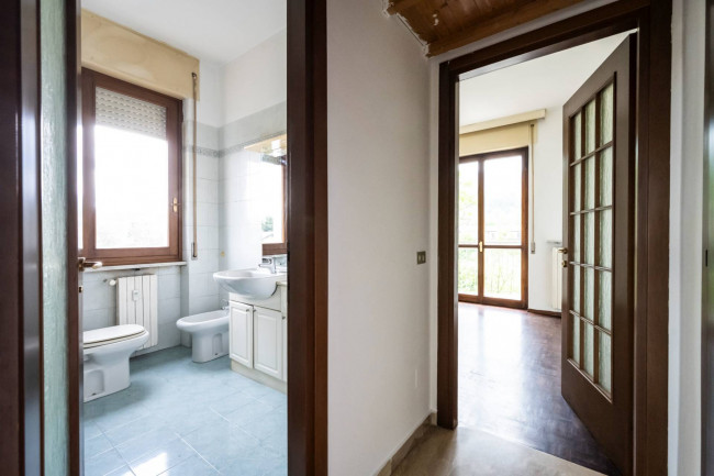 Appartamento in vendita a Gavirate