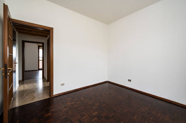 Appartamento in vendita a Gavirate