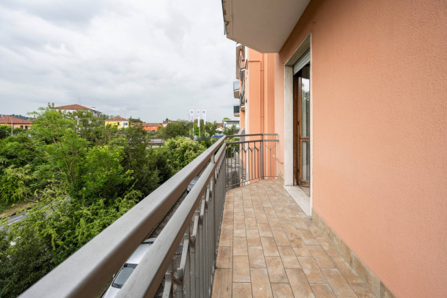 Appartamento in vendita a Gavirate
