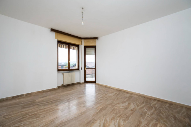 Appartamento in vendita a Gavirate