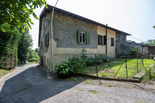 Rustico in vendita a Varese