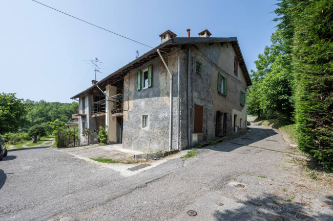 Rustico in vendita a Varese