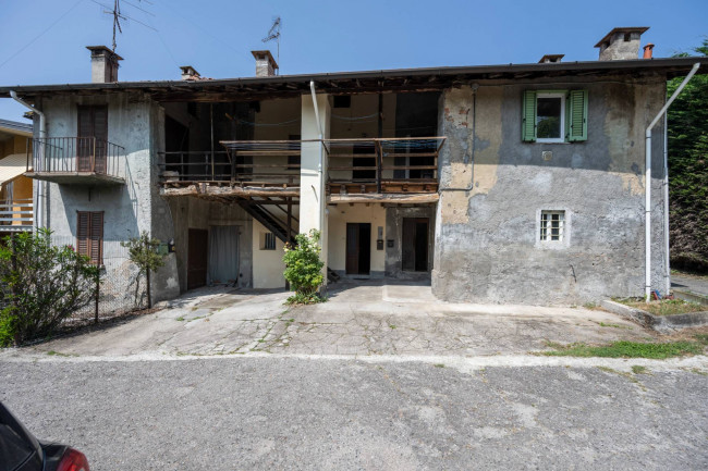 Rustico in vendita a Varese