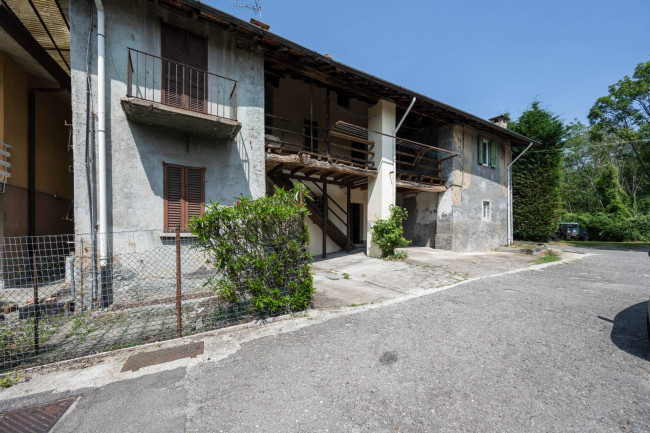 Rustico in vendita a Varese