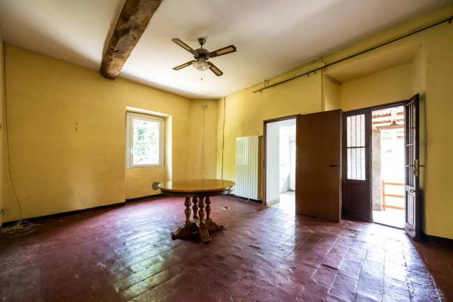 Rustico in vendita a Varese