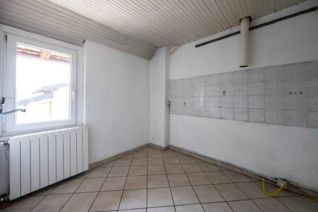 Rustico in vendita a Varese