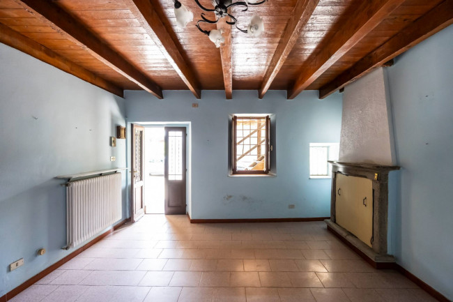 Rustico in vendita a Varese