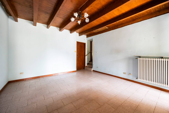 Rustico in vendita a Varese