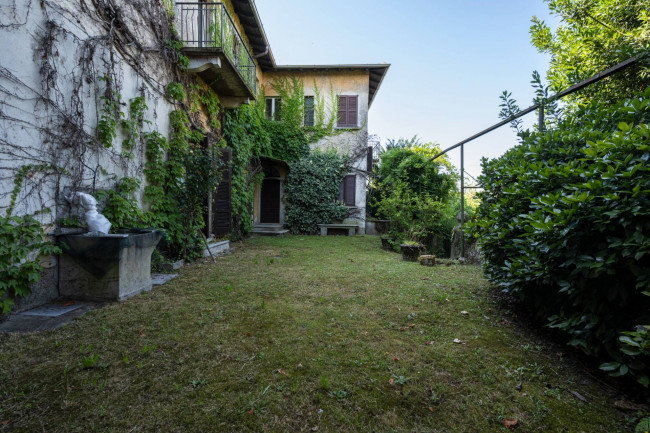 Casa singola in vendita a Varese