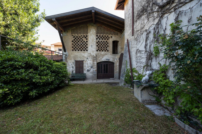 Casa singola in vendita a Varese