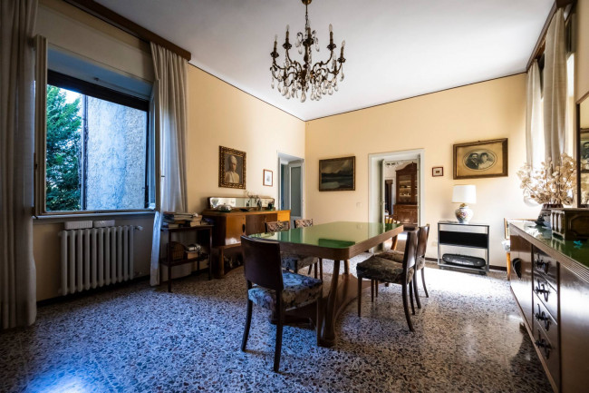 Casa singola in vendita a Varese