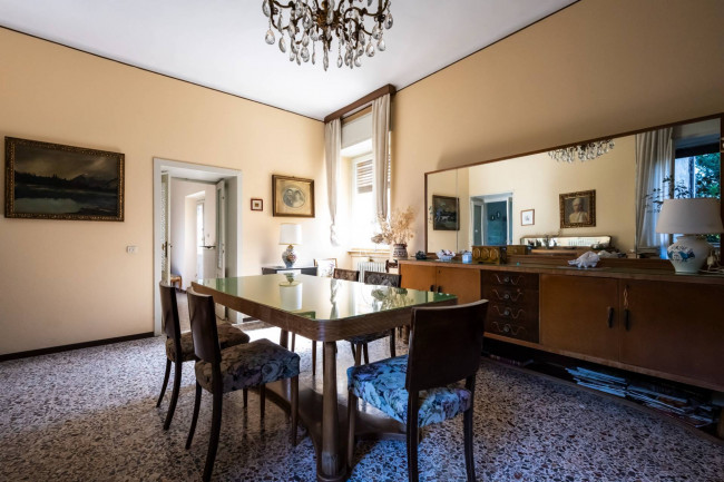 Casa singola in vendita a Varese