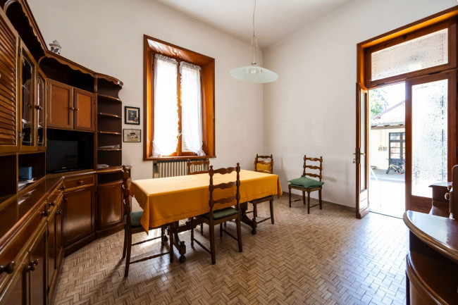 Villa in vendita a Buscate