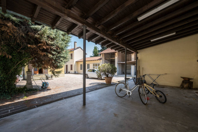 Villa in vendita a Buscate