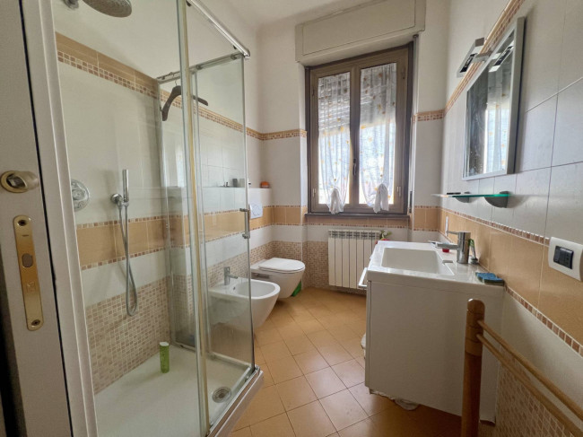 Porzione di Villetta bifamiliare in vendita a Varese