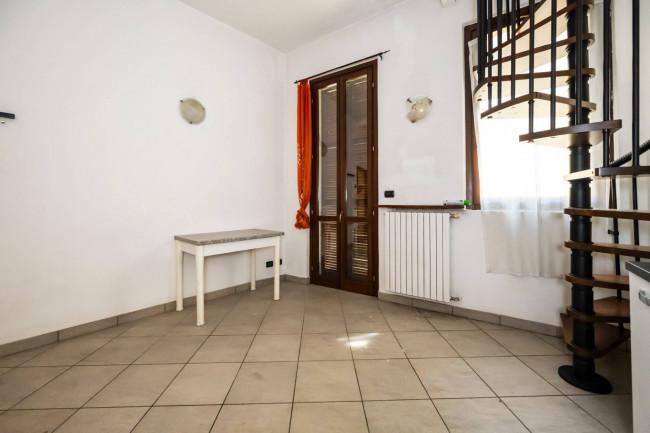 Appartamento in vendita a Buscate