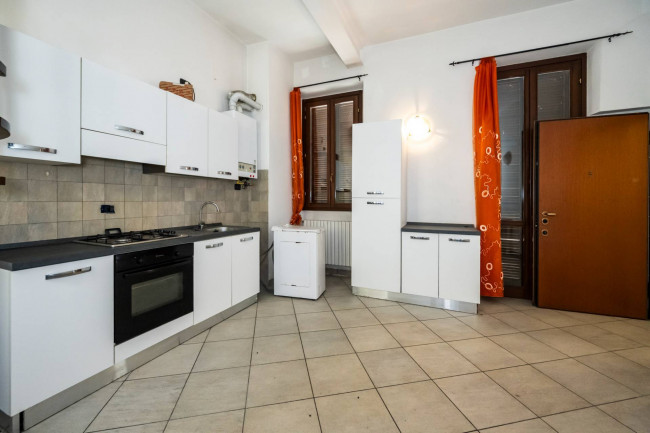 Appartamento in vendita a Buscate