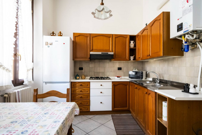 Appartamento in vendita a Buscate