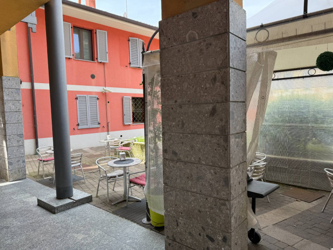 Attività commerciale in vendita a Induno Olona