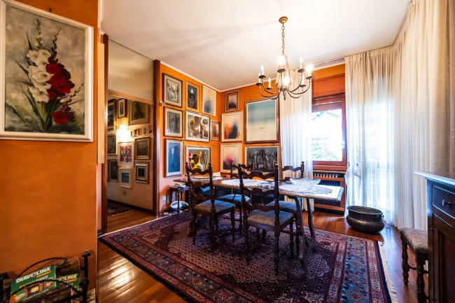 Villa in vendita a Albizzate