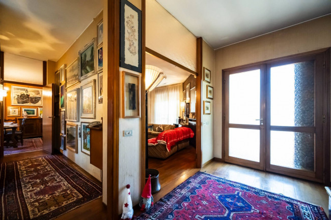 Villa in vendita a Albizzate
