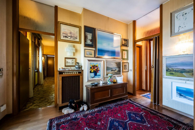 Villa in vendita a Albizzate