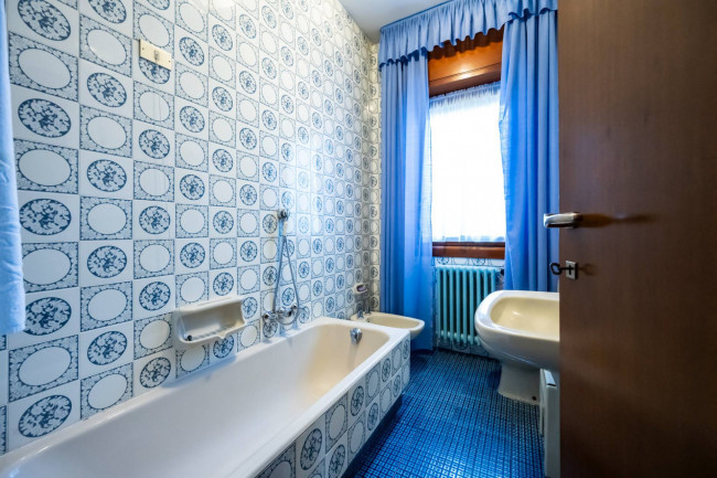 Villa in vendita a Albizzate