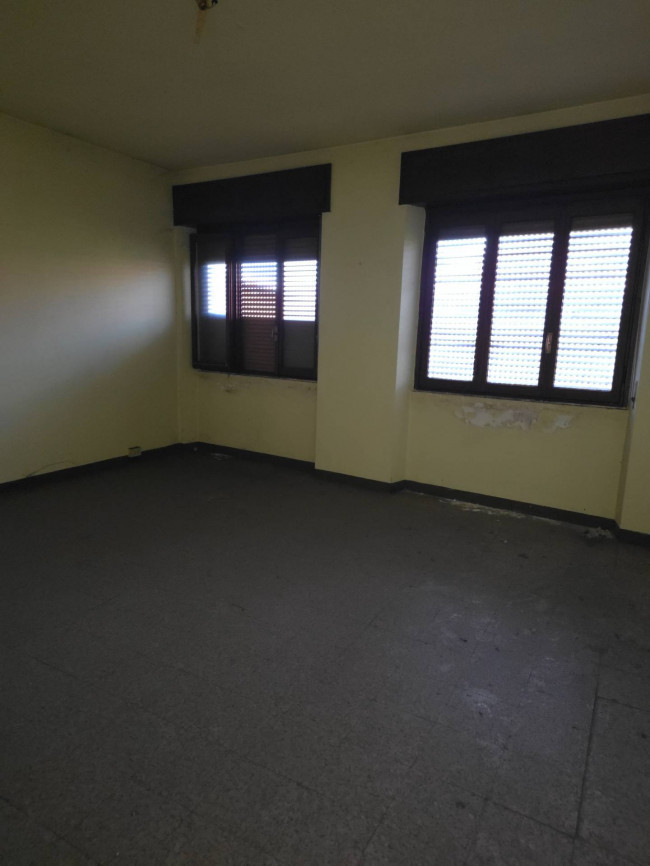 IMMOBILE INDUSTRIALE in vendita a Solbiate Arno