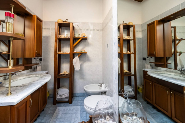 Casa singola in vendita a Saronno