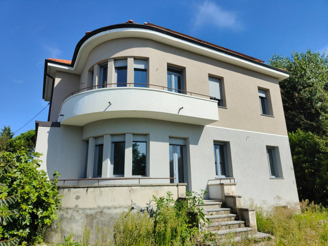 Villa in vendita a Cassano Magnago