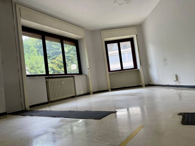 Studio/Ufficio in affitto a Varese
