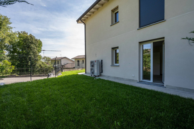 Villa in vendita a Barasso