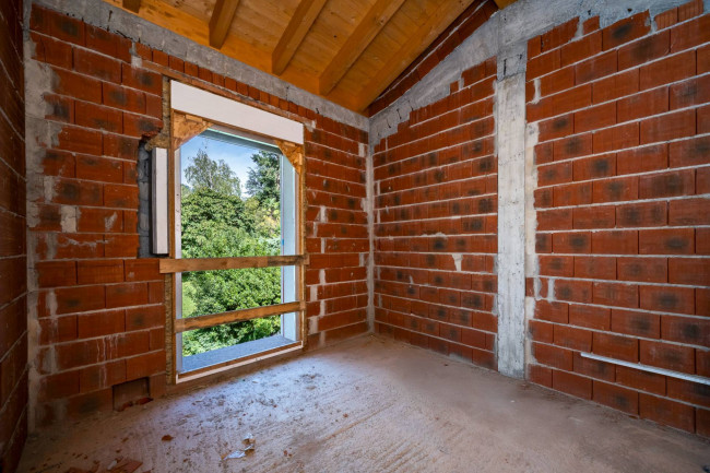 Porzione di Casa Singola in vendita a Barasso