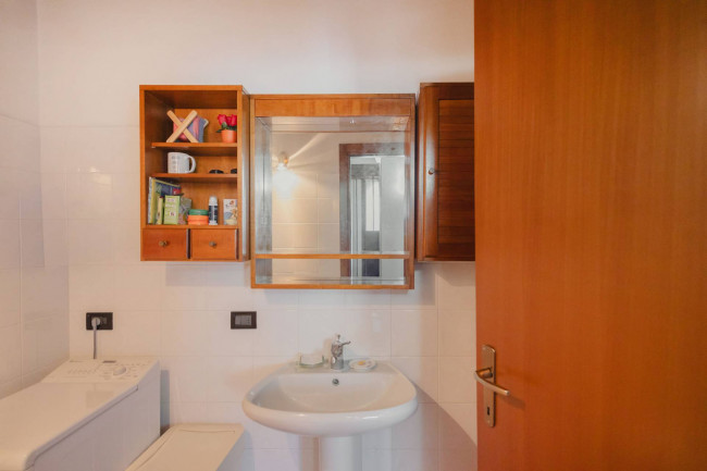 Appartamento in vendita a Luvinate