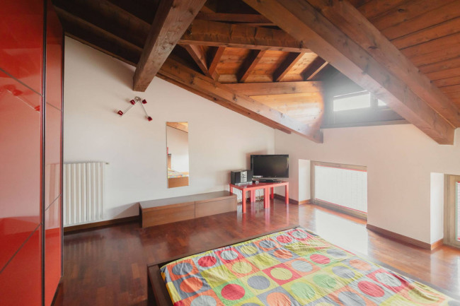 Appartamento in vendita a Luvinate