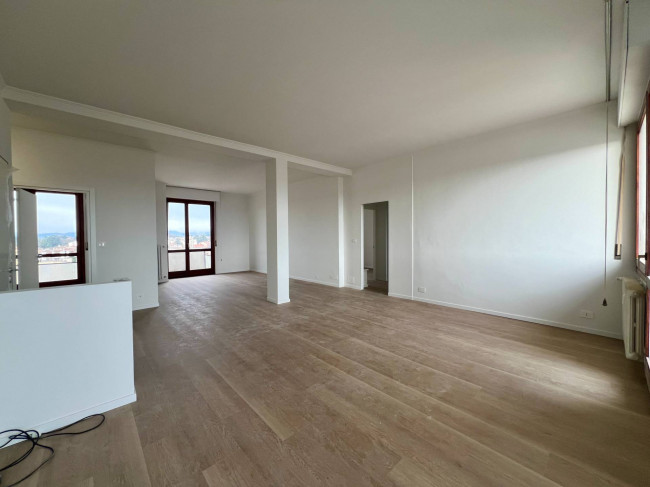 Appartamento in vendita a Varese