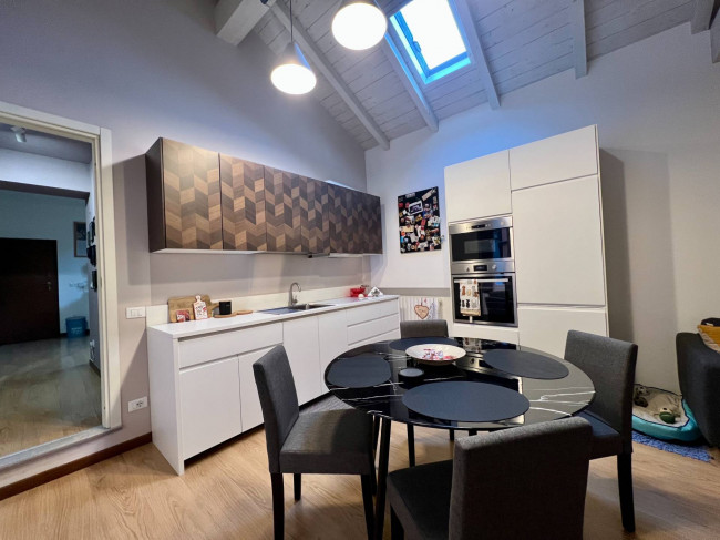 Appartamento in vendita a Varese