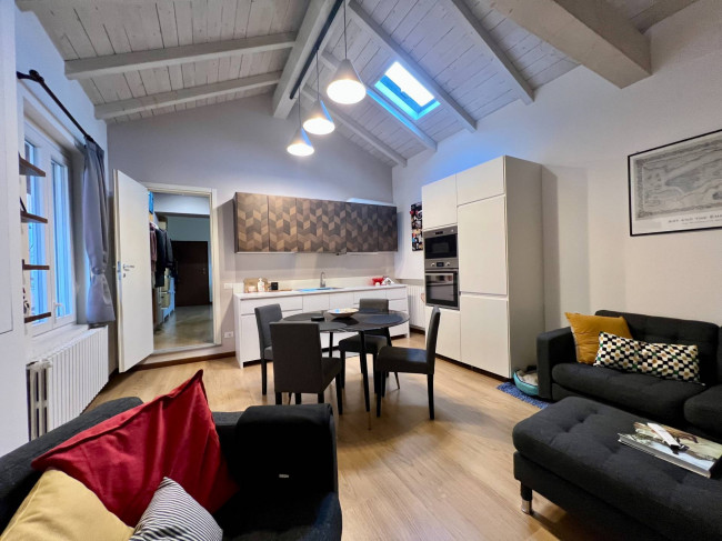 Appartamento in vendita a Varese