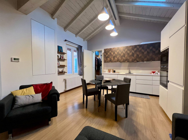 Appartamento in vendita a Varese