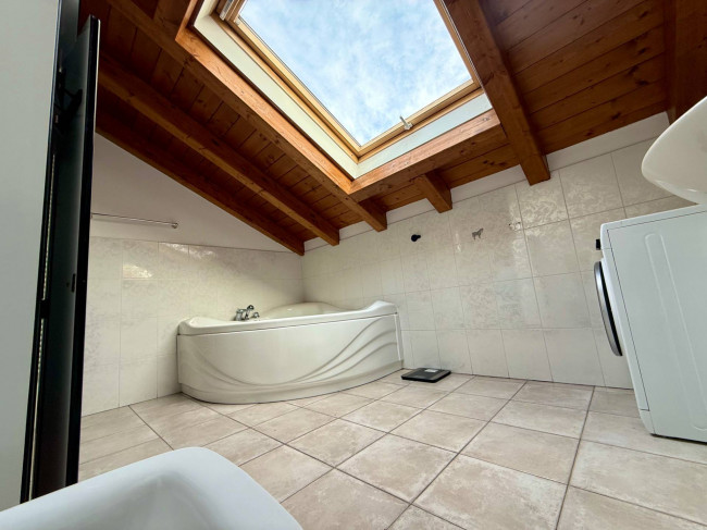 Appartamento in vendita a Varese