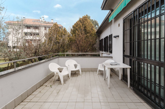 Villa in vendita a Legnano