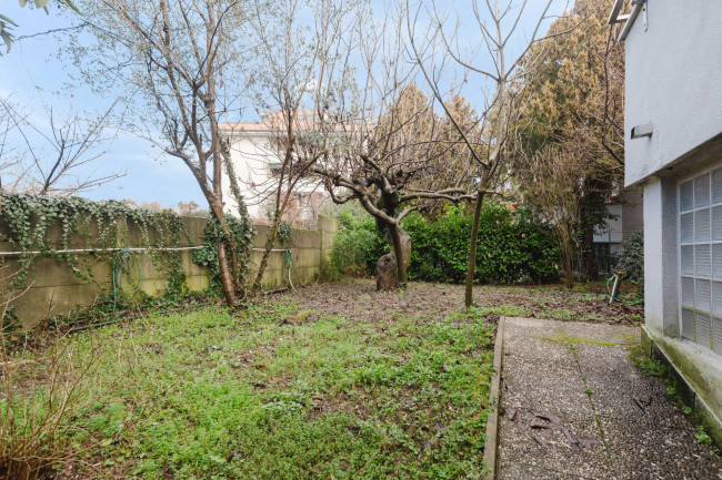 Villa in vendita a Legnano