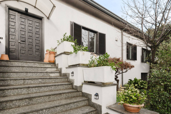 Villa in vendita a Legnano