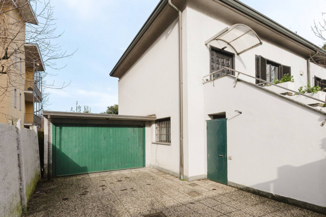 Villa in vendita a Legnano