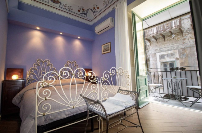 Appartamento in vendita a Santo Stefano di Camastra