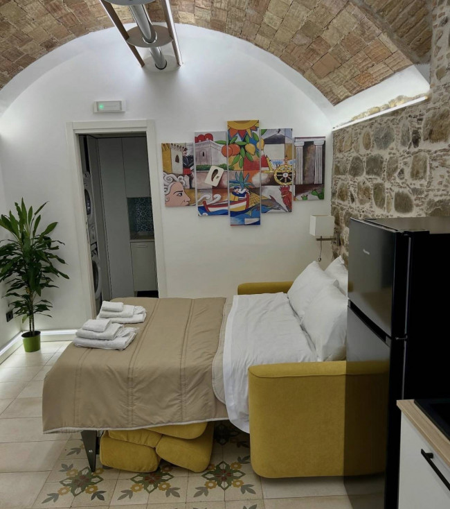 Appartamento in vendita a Santo Stefano di Camastra