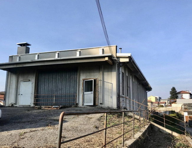 Capannone in affitto a Varese